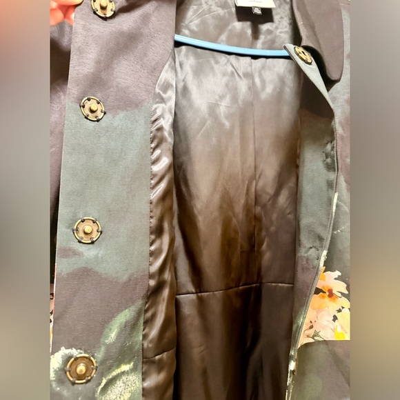 SOLD - Picture 11 of 12